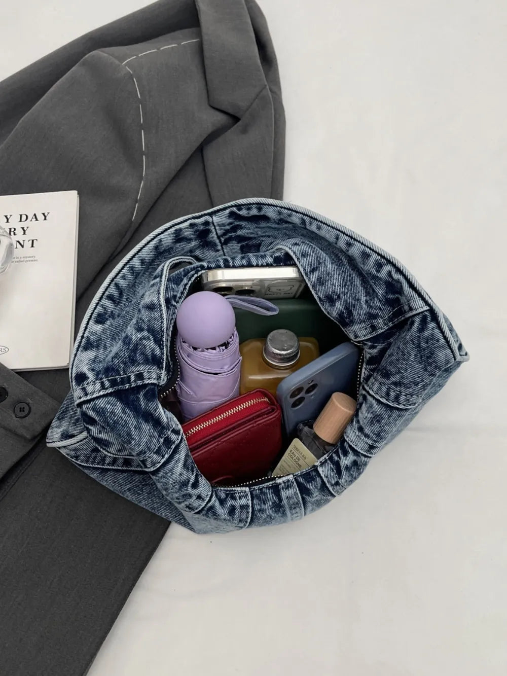 Bolsa de Ombro de Tecido com Borda Crua - Bolsa Artesanal e Sustentável