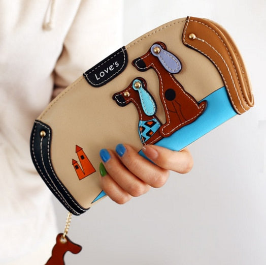 Carteira Feminina com Cão Tubarão – Design Divertido e Fecho com Zíper