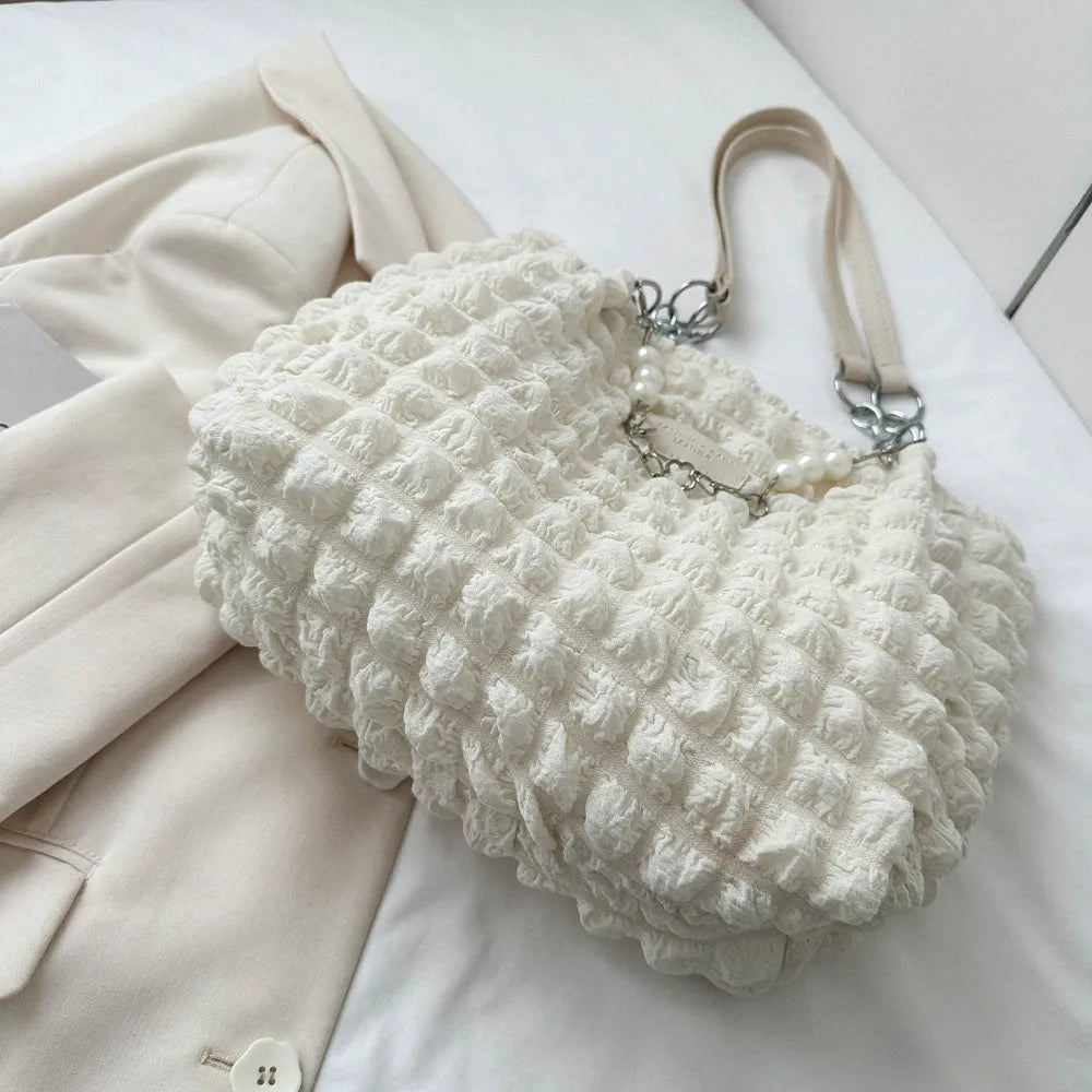 Bolsa de Ombro – Textura Estofada e Alças Reforçadas